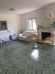 Scopri subito migliaia di annunci di immobili di privati, agenzie e costruttori e trova la tua futura casa su subito.it Soverato Villa Singola Con Rifiniture Esclusive A Catanzaro In Vendita