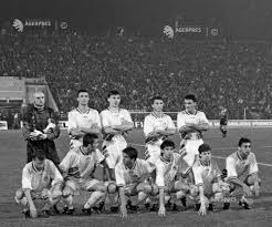 43 865 followers · veřejně známá osobnost. Echipa Nationala Fotbal 1995 Agerpres ActualizeazÄƒ Lumea