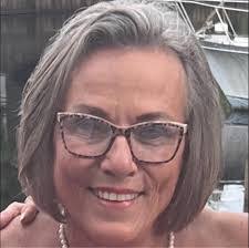 Wendy Baucom's Instagram, Twitter & Facebook