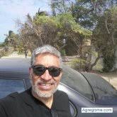 Encuentra Hombres Solteros en La Unión