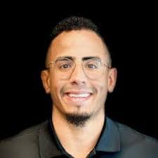 Richard Maus's Instagram, Twitter & Facebook