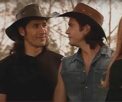 This is a traditional spanish dish served at the end of the pilgrimage of st. Pasion De Gavilanes Como Luce Manolo Y Quien Es Su Papa