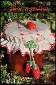 Confiture A La Fraise Et Rhubarbe La Cuisine De Doria Confiture Rhubarbe Fraise