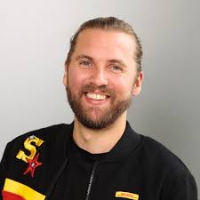 𝐃𝐨𝐞𝐬 𝐭𝐡𝐢𝐬 𝐢𝐦𝐚𝐠𝐞 𝐦𝐚𝐤𝐞 𝐲𝐨𝐮 𝐮𝐧𝐜𝐨𝐦𝐟𝐨𝐫𝐭𝐚𝐛𝐥𝐞?…