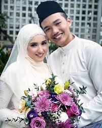 Nelydia senrose, farid kamil, nadiyah shahab. Pernah K0ngsi Hanya Sekeping F0to Bersama Di Ig Rupanya Suami Hannah Delisha Sepupu Kepada Artis Ini Teh Tarik Kaw