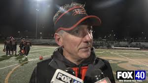 U-E Swimming and Diving