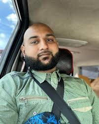 In a world where you can be anything be yourself” Etta Turner. #live #laugh  #love #learn #stayblessed #positivity #attitudeofgratitude #forevergrateful