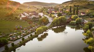 Hotel darina is located at romania, targu mures, str. Hotel Laguna Complexul Turistic Darina Rezervare Online Cazare In Afara Clujului