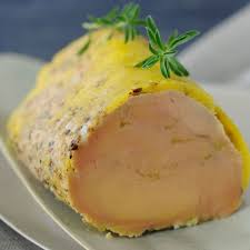 Decouvrez La Recette Foie Gras Au Torchon Sur Cuisineactuelle Fr Recette Foie Gras Au Torchon Foie Gras Torchon Recettes De Cuisine