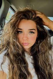 Jerry Mell's Instagram, Twitter & Facebook