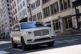 Experience the 2021 lincoln navigator, the large luxury suv designed and crafted with the comfort of the driver and passenger in mind. 2020 Lincoln Navigator Review Ratings Specs Prices And Photos The Car Connection