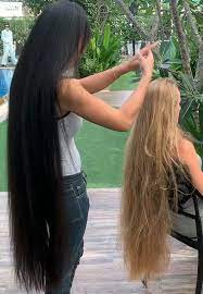 Video Julia And Her Friend By The Pool Long Hair Styles Hair Styles Long Hair Community