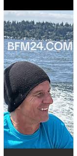 Dave mastering the Tour tee : r/bmx