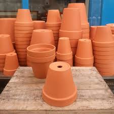 Large, extra large garden pots in stock. Terracotta Pot 14cm Buy Online Or Call 01865 240709