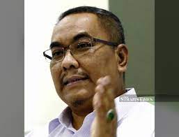Menteri besar of kedah incumbent azizan abdul razak since march 9, 2008 style yang amat berhormat (the most honoura. Sanusi Is Kedah S 14th Menteri Besar