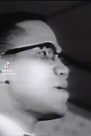 @afshinrattansi's video Tweet