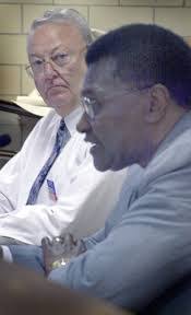 Ray Crenshaw's Instagram, Twitter & Facebook