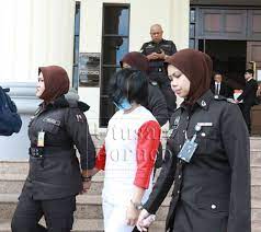 Perkembangan kes bunuh pelajar tingkatan lima ,intan suraya mawardi mp3 duration 1:53 size 4.31 mb / astro awani 15. Rayuan Kes Pembunuhan Wong Ditunda Seorang Hakim Tarik Diri Utusan Borneo Online