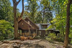 Lake lure was voted one of the most beautiful lakes in the country by national geographic. Luremont Cottage Mr Lake Lure Vacation Rentals Houses For Rent In Lake Lure North Carolina United States