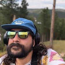 Don't forget we'll be out at F325 from 7-10pm tonight! Jamming with the  boys! See ya there!