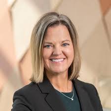 Tricia Henning's Instagram, Twitter & Facebook