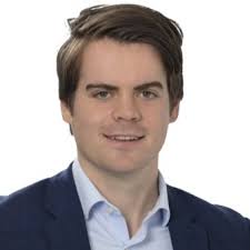 Finally got to the starting line today. Today I was admitted as a Lawyer in  the Supreme Court of Queensland. I'd like to thank Wayne Davis for moving  my admission and being