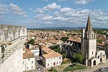 It is said that the tarasca lived in tarascon and wreaked havoc wherever it went, it was described as a kind of dragon that had six short legs like those of a bear and on its back it had a carapace like a turtle. Tarascon Wikipedia