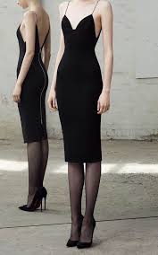 Pin By Meera Kazmi On Fashion V Neck Cocktail Dress Fashion Pretty Dresses