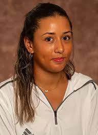 Sienna Smith's Instagram, Twitter & Facebook