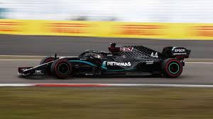 Lewis hamilton 2019 mercedes amg w10 w/helmet. Quitter La F1 Mercedes Explique Pourquoi Cela Aurait Ete Fou Eurosport