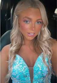 Olivia Murray's Instagram, Twitter & Facebook