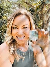 Colette Healy's Instagram, Twitter & Facebook