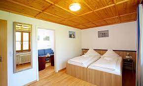 Innerhalb von 15 minuten ist man locker in die innenstadt mehr lesen … bewertung schreiben Don Bosco Haus Bewertungen Fotos Preisvergleich Friedrichshafen Tripadvisor