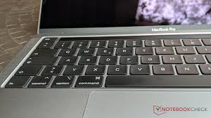 Apple macbook pro 13 retina touch bar mwp82 silver (2,0ghz core i5, 16gb, 1tb, intel iris plus graphics). Macbook Pro 13 2020 Im Test Apples Subnotebook Bekommt Nur Das Pflicht Update Notebookcheck Com Tests