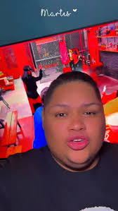 Cuando veo a @denisepena1 me derrito se me baja la presión 🤤