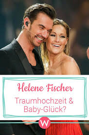 Florian silbereisen (37) und helene fischer (34) machten kurz vor weihnachten schlagzeilen, als sie in einem gemeinsamen statement das ende ihrer zehnjährigen … Helene Fischer Traumhochzeit Babygluck Fischer Hochzeit Helene Fischer Hochzeit Helene Fischer Florian Silbereisen