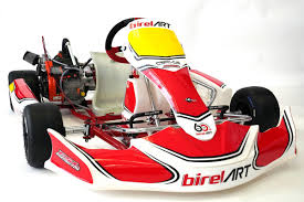 Kubica racing kart, bo tak nazywa się najnowsza linia kartów roberta, zaprezentowana została w piątek 19 stycznia w siedzibie birel art w lissone nieopodal autodromo nazionale di monza. Birelart North America Set For Briggs Stratton Grand Nationals Psl Karting
