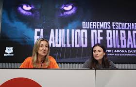 Brattyxluna naked as I messaged that I was there, it HD phone wallpaper