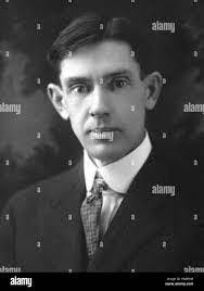 Elmer Prince's Instagram, Twitter & Facebook