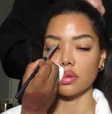 Ming Lee Simmons at British Fashion Awards BTS