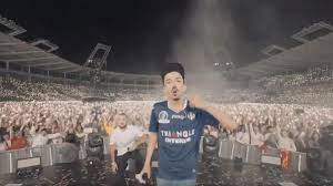 Après quatre zénith complets en 2018, bigflo et oli ont investi le stadium pour deux concerts événement le vendredi 24 et samedi 25 voir le clip plus tard de bigflo et oli, tourné à toulouse (et notamment dans la cour de l'école sermet !) avec bigflo et oli. La Video Magique Du Concert De Bigflo Et Oli Dans Le Stade De Toulouse Devant 33 000 Personnes Video Soirmag