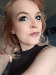 If money wasn't a thing, I would teach wine and paint nights for a living." 