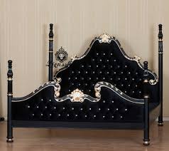 Dies ist eine person der am höchsten geschätzt stile hauptsächlich in nur dem süden. Barock Bett Dark Golden Spirit Lionsstar Gmbh
