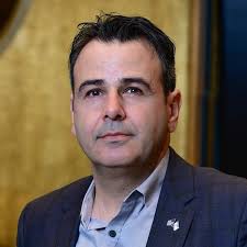 Shahar Azran| צילמתי את נאום הגרנדמייזר של סמוטריץ׳ אבל גם את אובמה,  קלינטון, רבין, חוסיין, ערפאת, האפיפיור, פול מקרטני, בונו ומסי, עם שחר עזרן