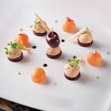 Atomium De Foie Gras Fondant Aux Cerises Et Melons Mouillettes Parfumees A L Anis Vert Arts Gastronomie Gastronomie Mini Aliments Alimentation