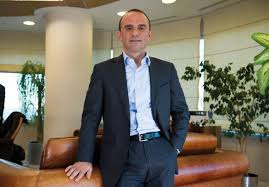 Peki kimdir galip öztürk, kızları çağla öztürk, çiğdem öztürk ve yağmur öztürk hakkında neler biliniyor? You Must Either Be Rich Or Have A Rich Neighbour Turkish Investor Galip Ozturk S Plans For