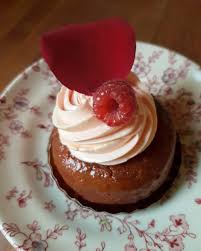 Sans Doute Vous Connaissez La Gamme Ispahan De Pierre Herme Une Alliance De Rose Letchis Et Framboises Qui Patisserie Gateaux Et Desserts Recette Patisserie