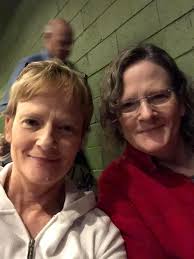 Twinsburg cousin meets in Omaha for coffee