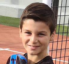 Meeting with Tyrone Pottier, 11 years old and already a hopeful of French  padel