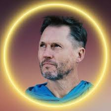 Joy Clausen Soto (@JoyClausen)